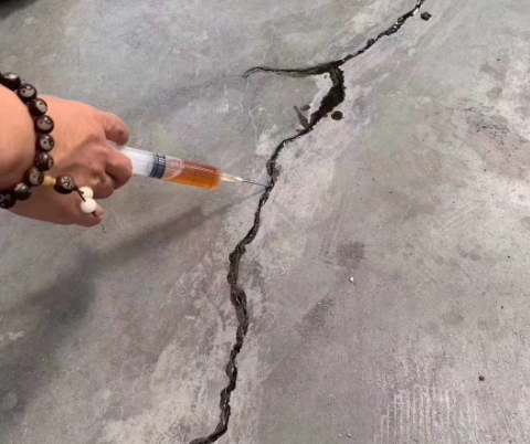 凉山混凝土裂缝修补技术详解​
